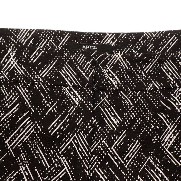 Apt 9 Chino Shorts Size 12 Womens Black White Print Cuffed Stretch W33 Inseam 5 - Picture 6 of 11